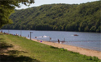 Frankrijk safaritent kleinschalig landelijke omgeving Frankrijk kleine camping rustiek landelijk omgeving kleine camping landelijk garenne dordogne limousin creuse landelijk kleine camping brenne morvan auvergne limoges